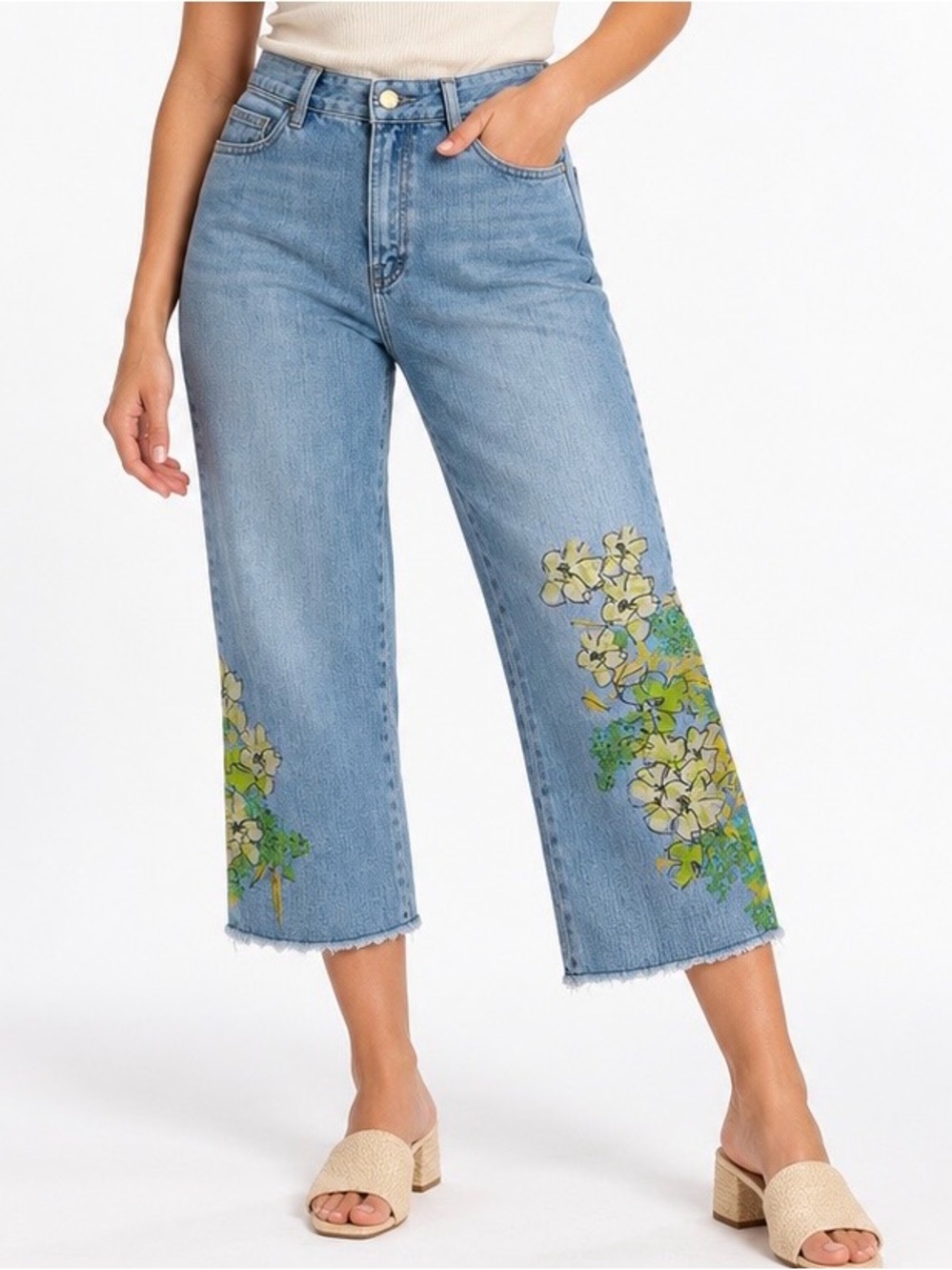 Dana Buchman Floral Print Cropped Jeans Size 14 Light Wash Raw Hem